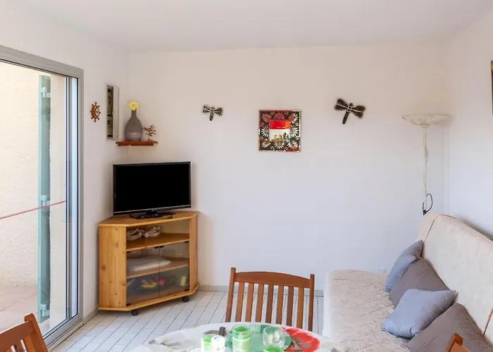 Les Captivantes Ii-8 By Interhome Agde